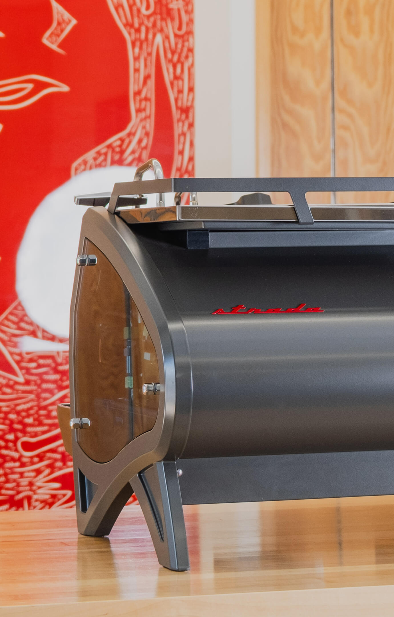 LM-Strada-S-lifestyle